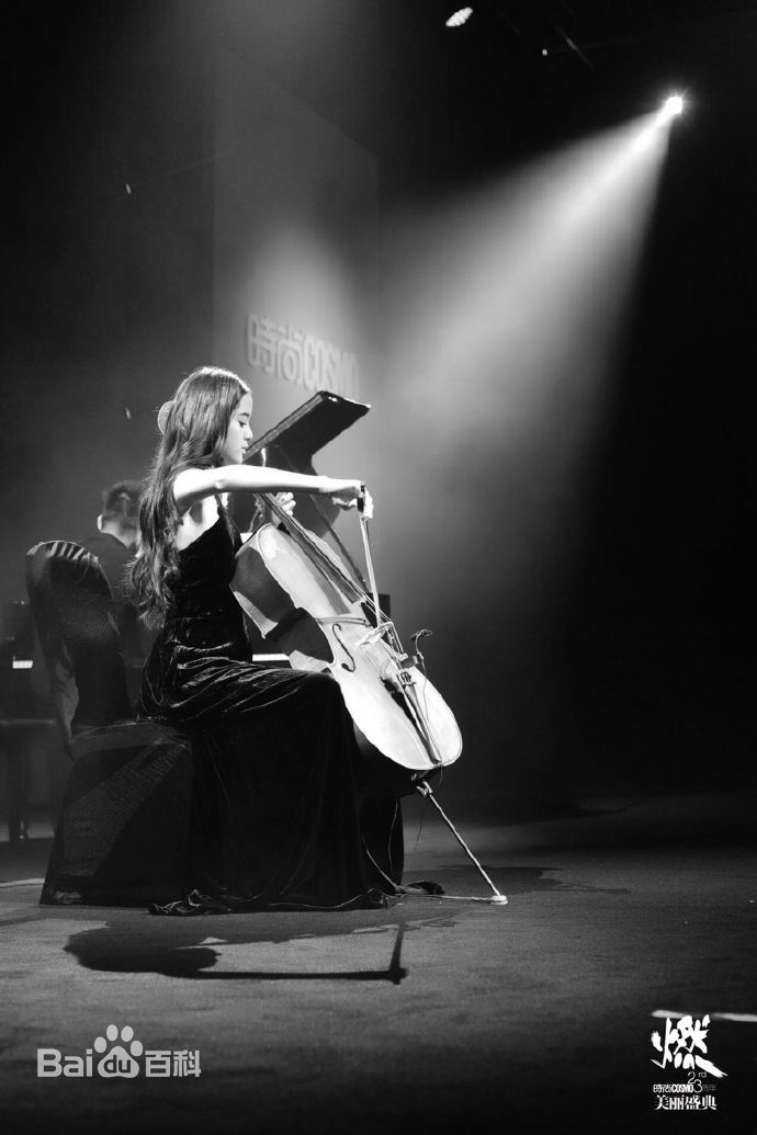 欧阳娜娜(Nana Ou-yang)COO美丽盛典前后照片