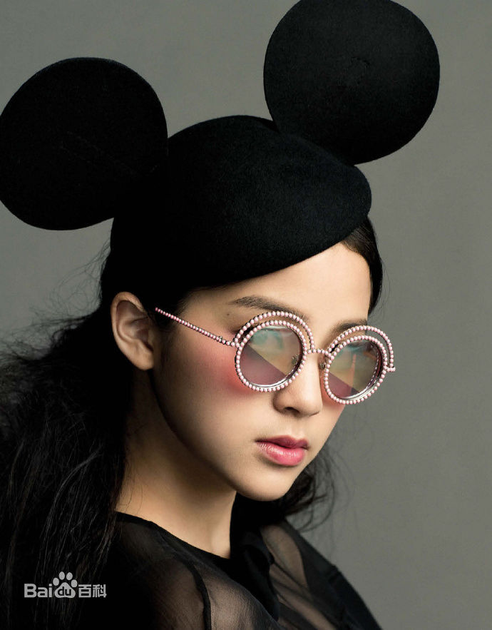 最新欧阳娜娜(Nana Ou-yang)性感图片