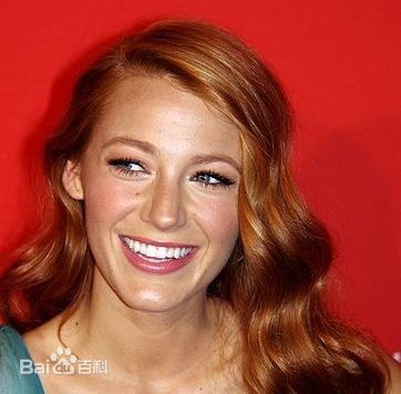 布莱克·莱弗利(Blake Christina Lively)名利场素颜照相册