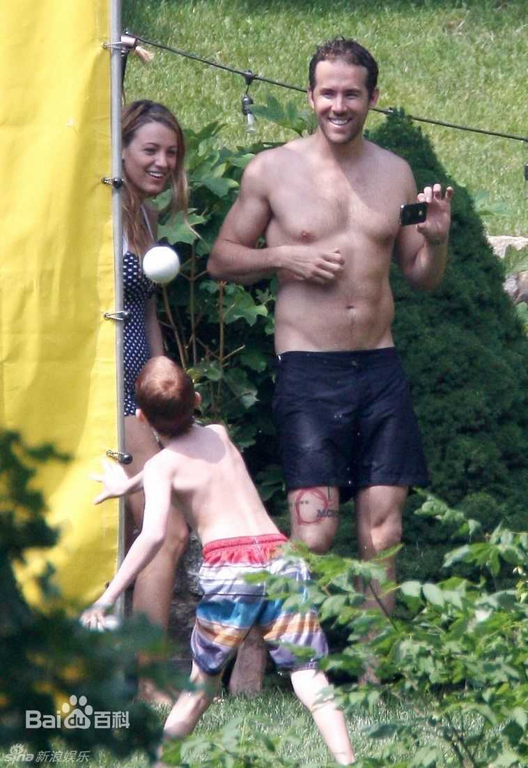 精选布莱克·莱弗利(Blake Christina Lively)精彩图册