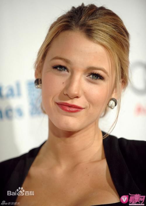 最新布莱克·莱弗利(Blake Christina Lively)精彩图册
