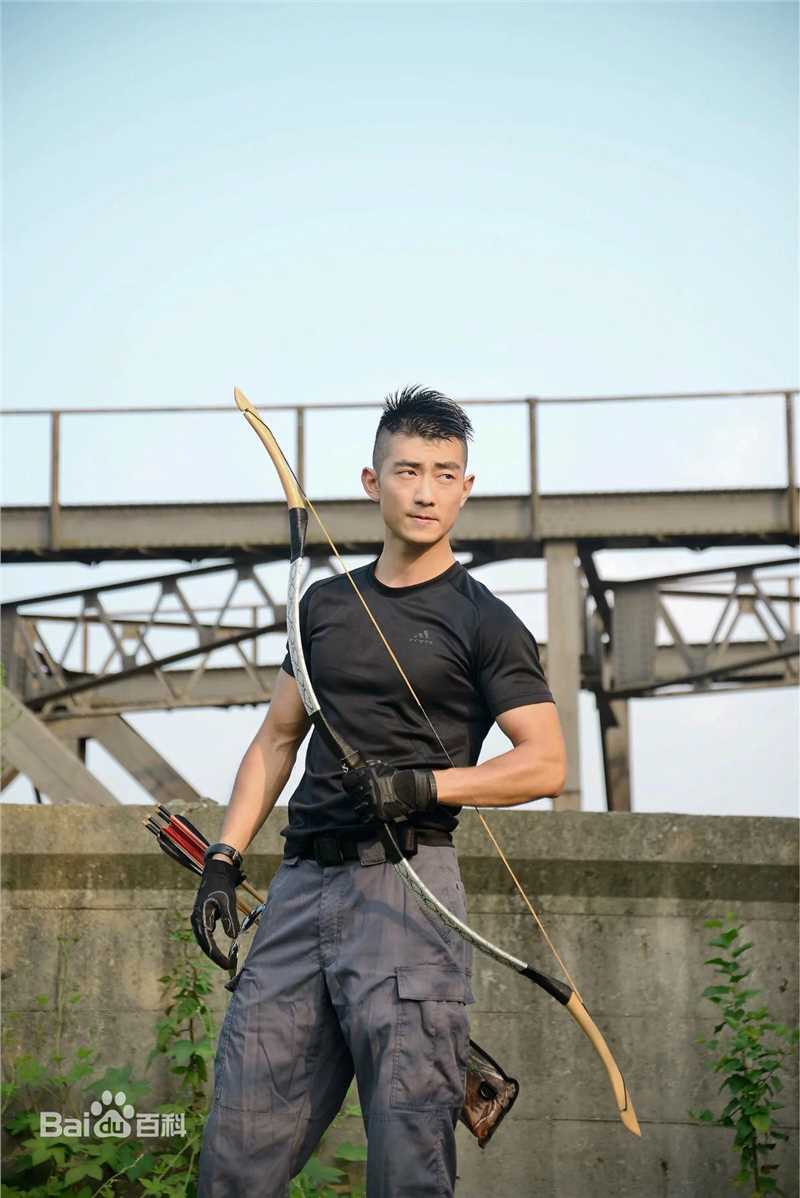 王韬照片性感图片壁纸