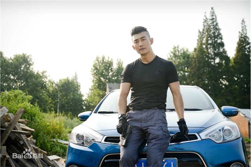 王韬照片性感图片壁纸