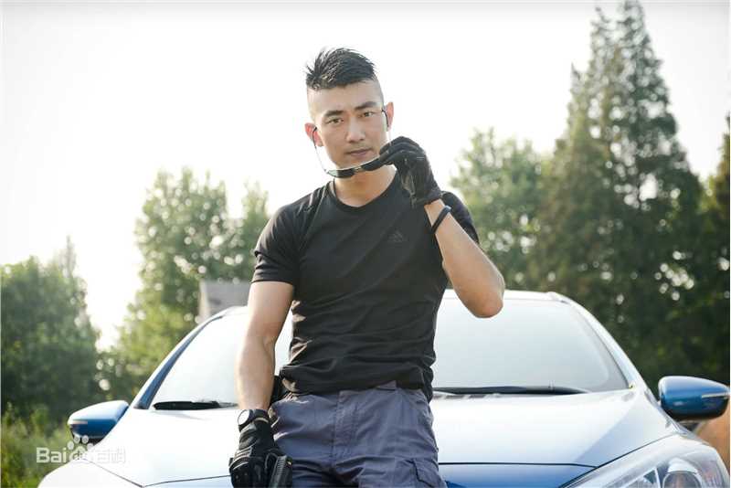 王韬照片性感图片壁纸