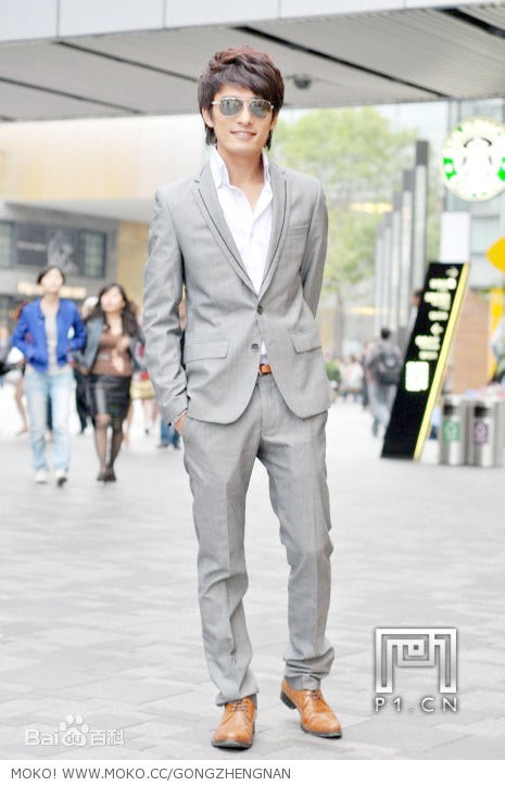 宫正楠(Daniel)杂 志 采 访生活照相册