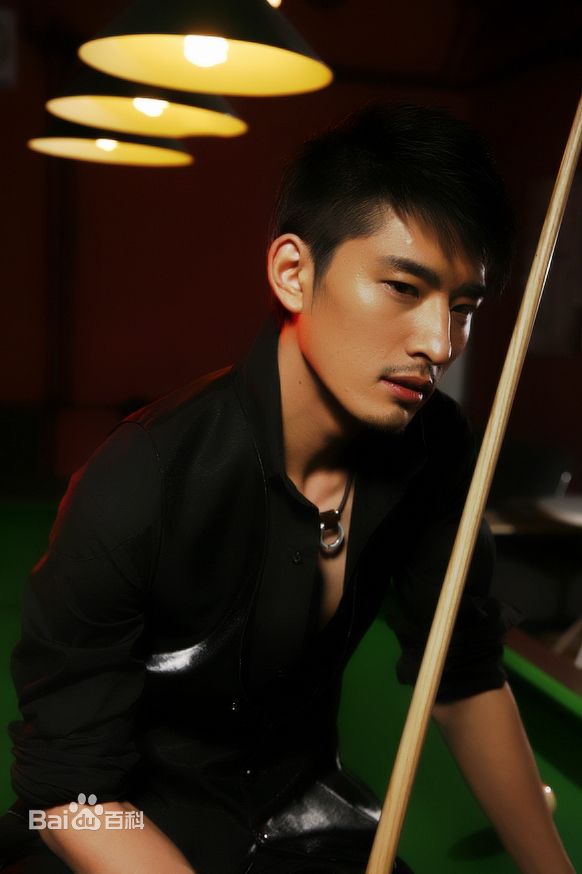 宫正楠(Daniel)杂 志 采 访生活照相册