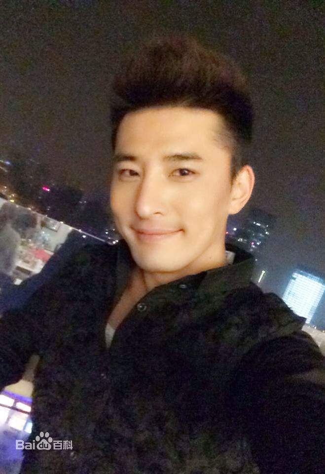 宫正楠(Daniel)生 活 照壁纸壁纸