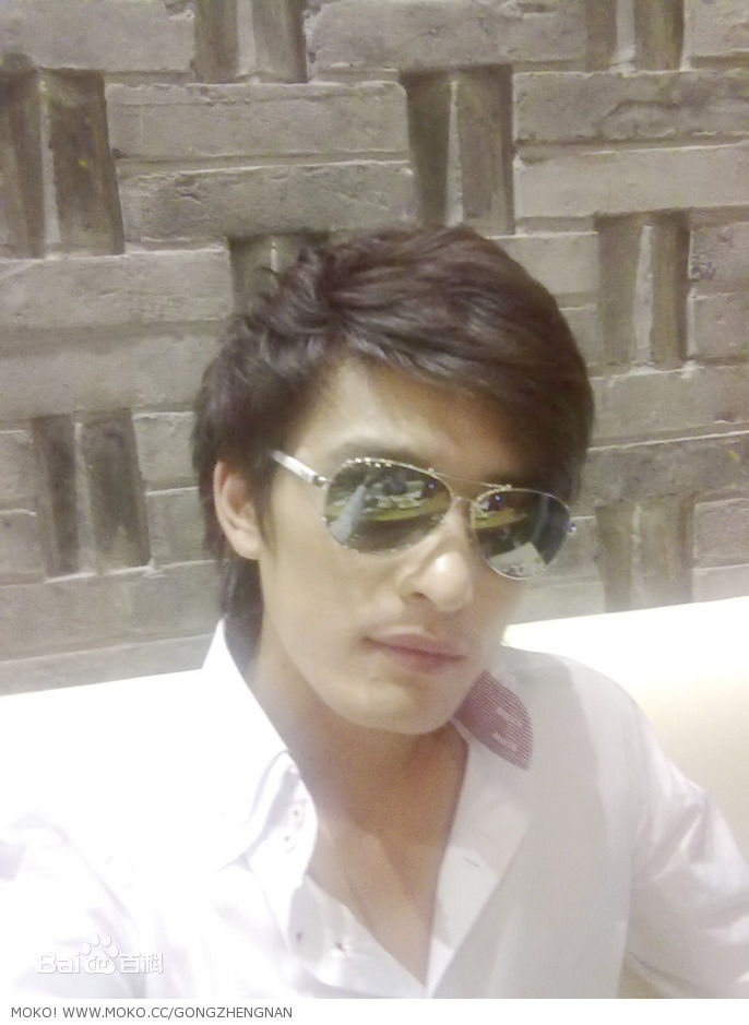 宫正楠(Daniel)生 活 照壁纸壁纸