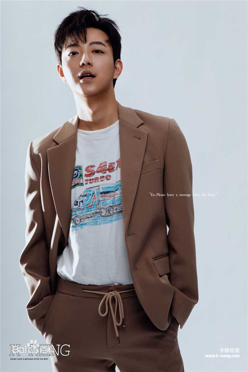 曾一竣最新个人壁纸