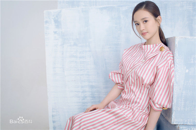 陈昱霖(Ruby)最新壁纸