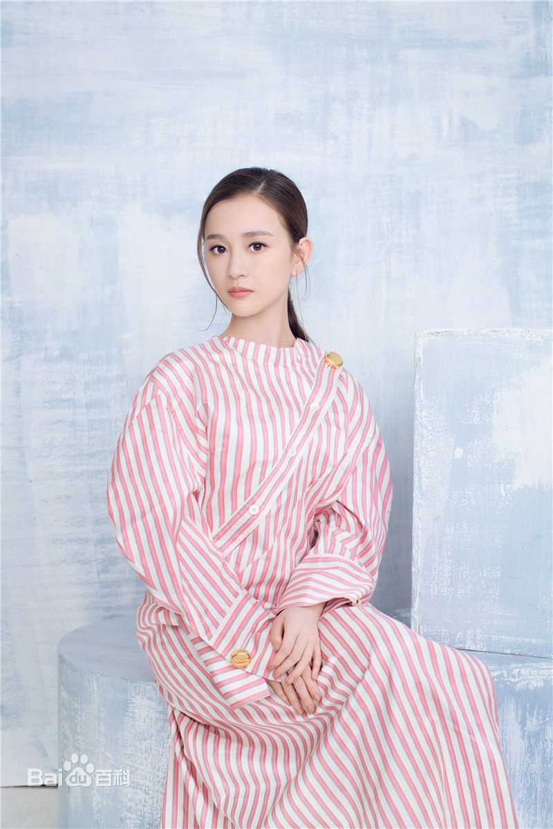 陈昱霖(Ruby)最新壁纸