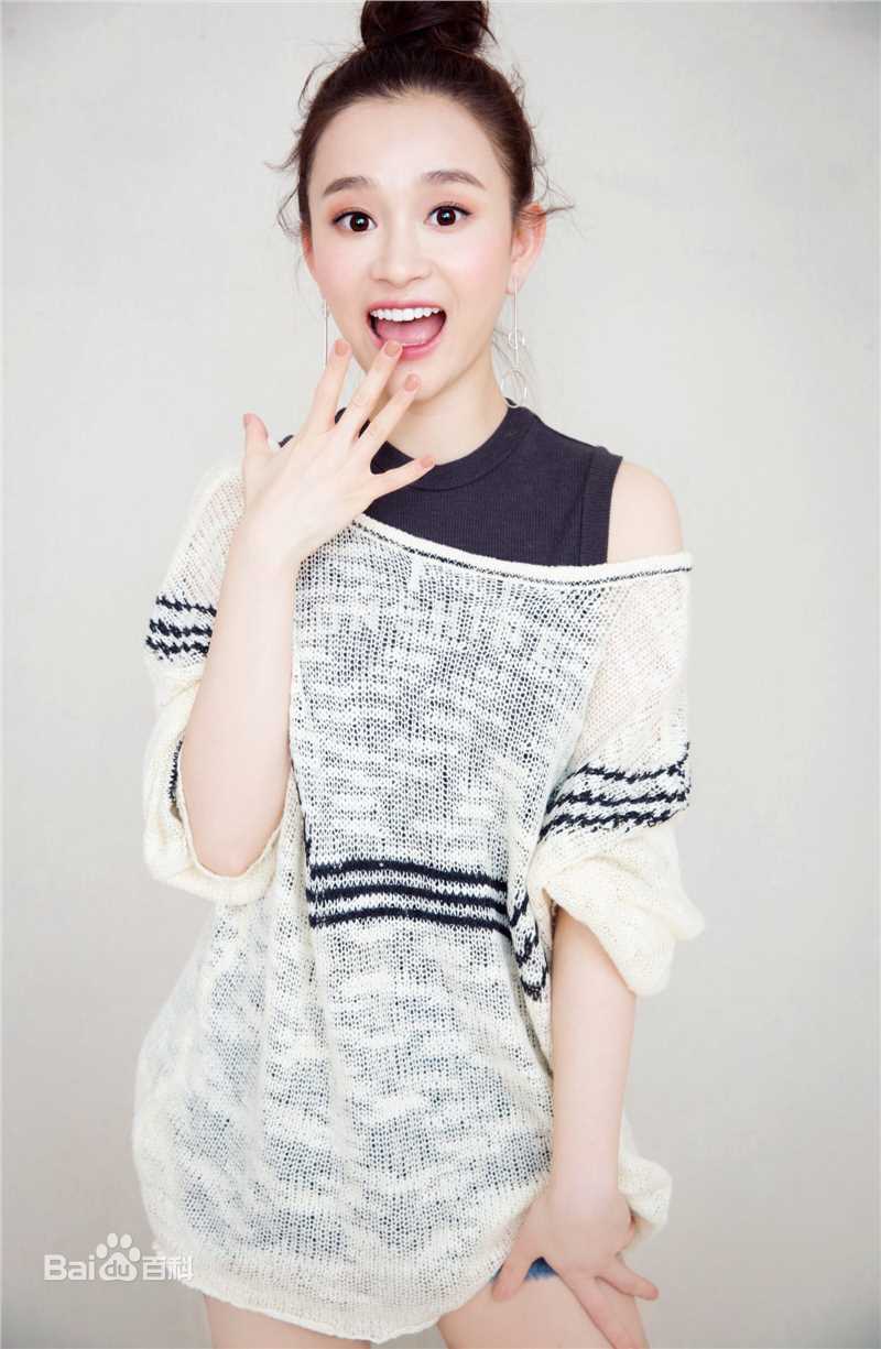 陈昱霖(Ruby)最新图集