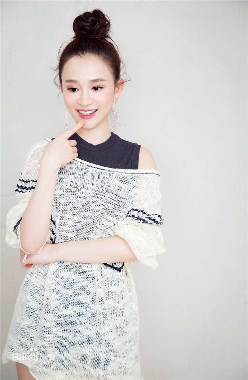 陈昱霖(Ruby)最新图集