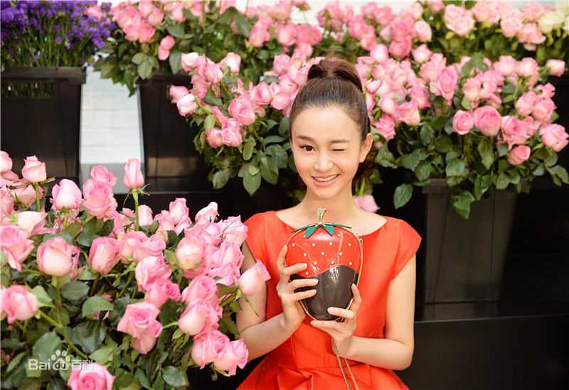 陈昱霖(Ruby)最新壁纸