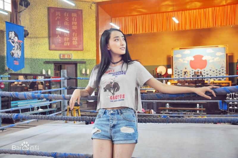 曲凌子《大叔与少年》精选剧照