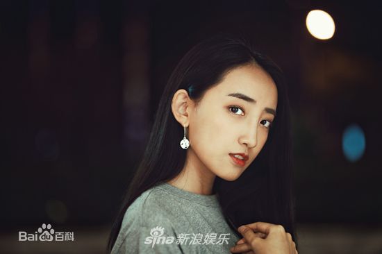 曲凌子高清最新图集图集