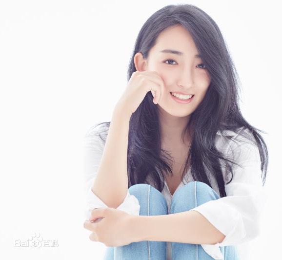 高清曲凌子图片