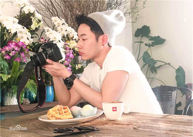 宣言(Yann)生活照生活照相册