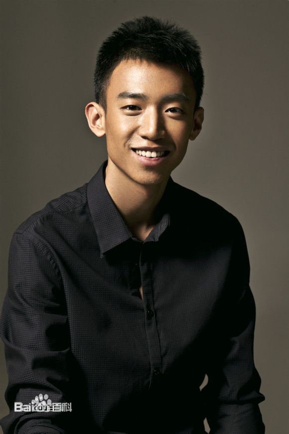 林晓凡(Vincent)最新壁纸