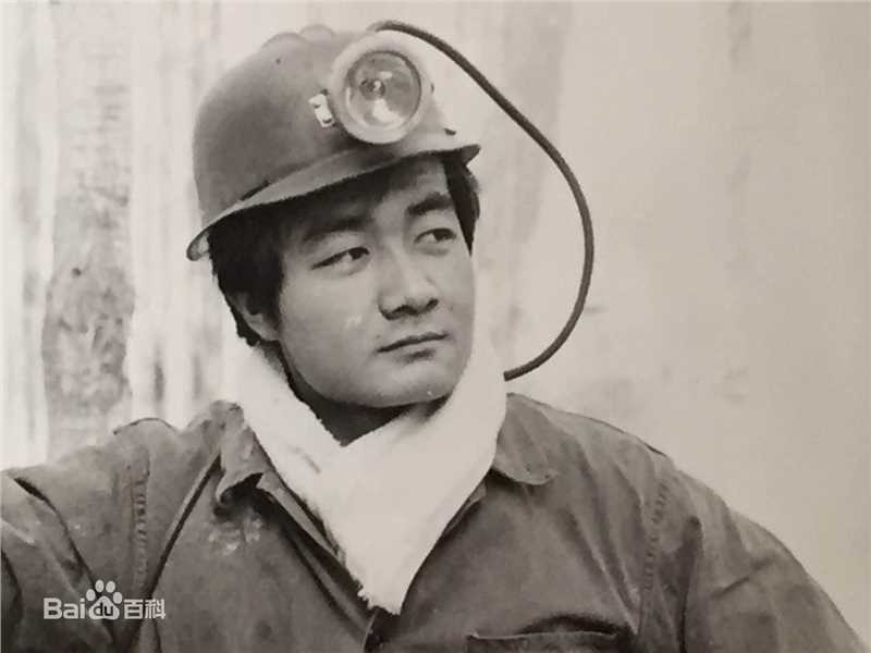 杨洪涛图册生活照