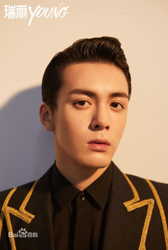 曾舜晞(Joseph)瑞丽Young素颜照相册