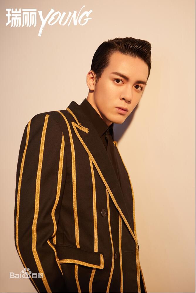 曾舜晞(Joseph)瑞丽Young素颜照相册