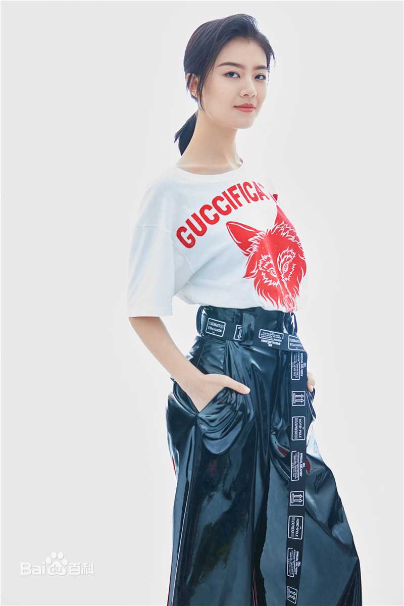 张雅玫高清雅玫时尚图集