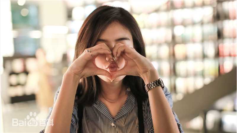 张雅玫雅玫日常生活照素颜照相册