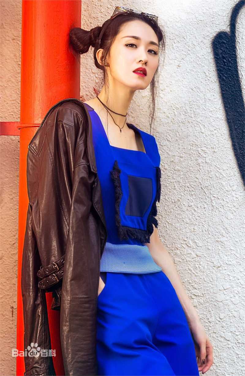 张雯个性随拍图片图集