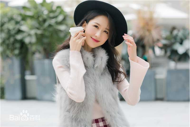 张雯时尚随拍生活照相册