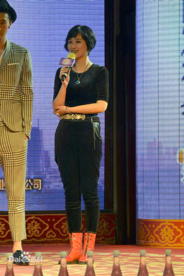 最全谢紫彬在《贤妻》开播发布会中的相册