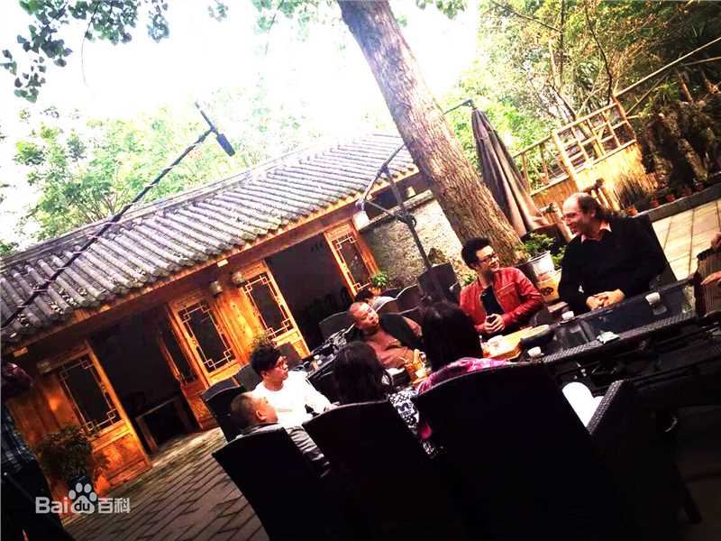 刘彪(无)从商经历相关图片素颜照壁纸