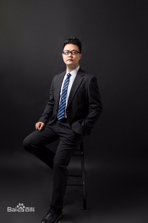 刘彪(无)从商经历相关图片素颜照壁纸