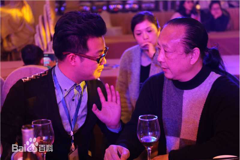 刘彪(无)从商经历相关图片素颜照壁纸