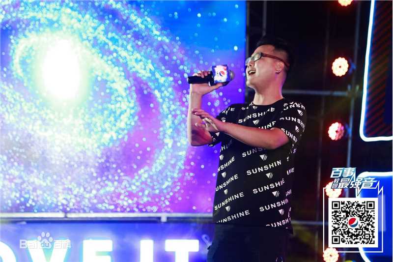 刘彪(无)现场演出照片壁纸壁纸