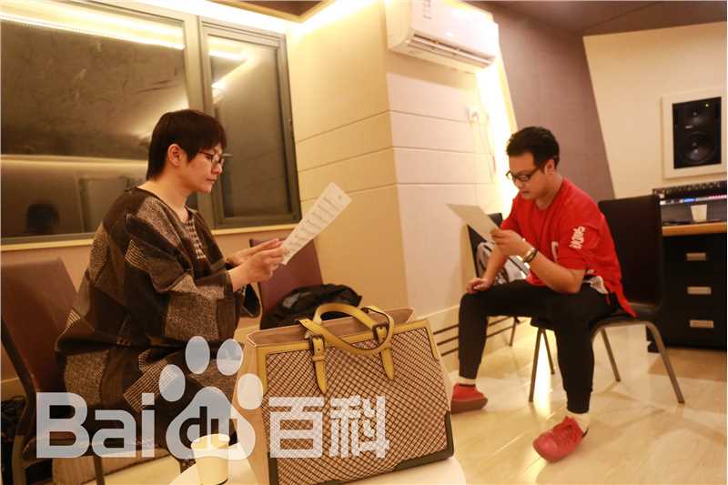 刘彪(无)音乐创作及制作状态前后照片