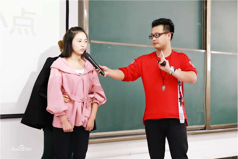 刘彪(无)流行演唱教学素颜照相册