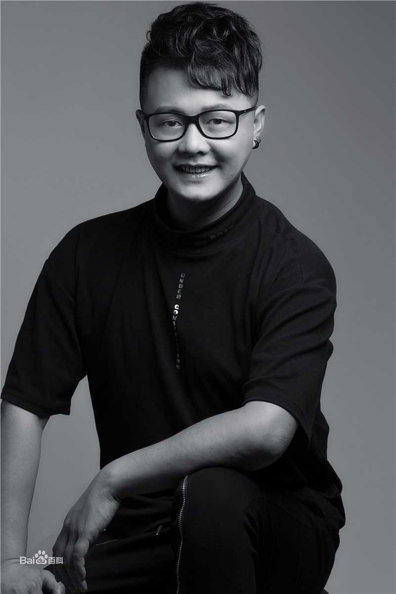 最全刘彪(无)素颜照