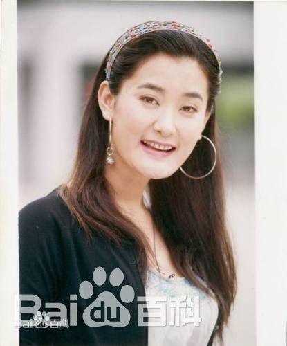 诺明骅日演员素颜照壁纸