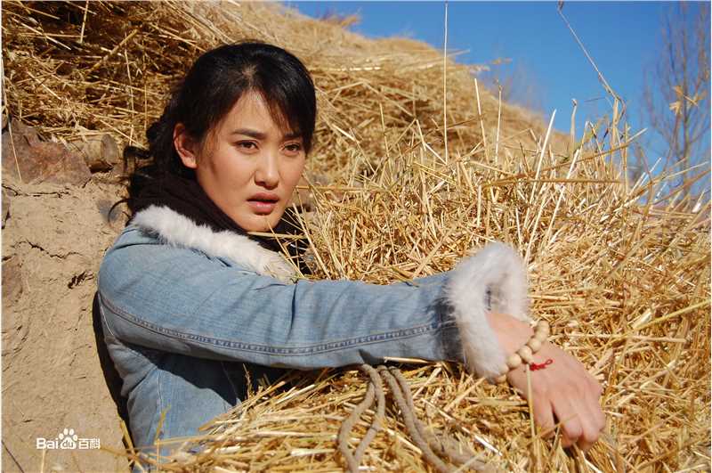 诺明骅日演员素颜照壁纸