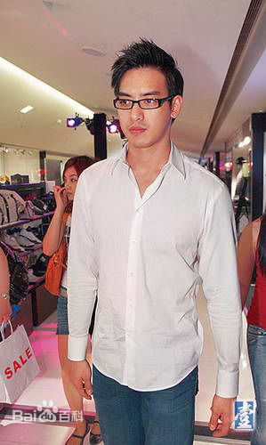 黄柏钧(Denny Huang)最全生活照壁纸