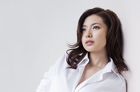 最优质黄婉佩生活照