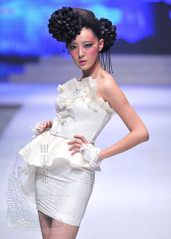 米露(Viola Mi)T台秀图片图册