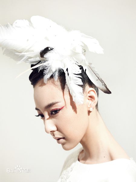 高清米露(Viola Mi)《时尚新娘》图集