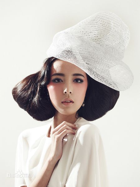 高清米露(Viola Mi)《时尚新娘》图集