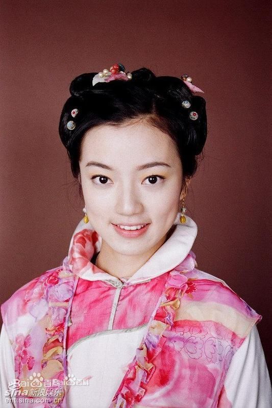 李思欣(Charmaine)生活照图片图集