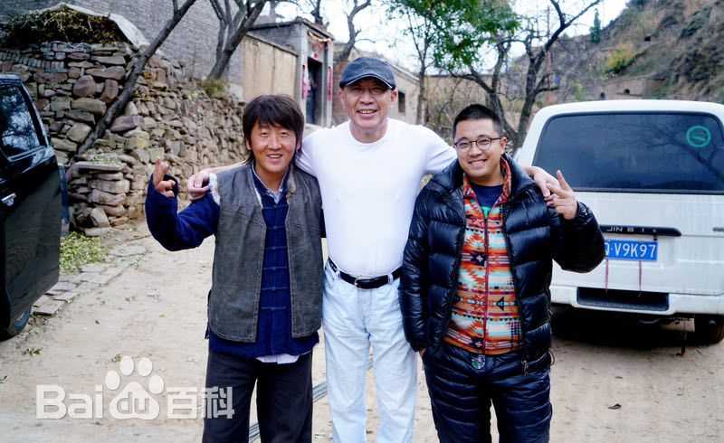 耿明吉图片生活照