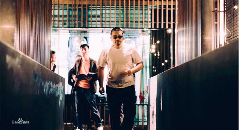 耿明吉图片生活照