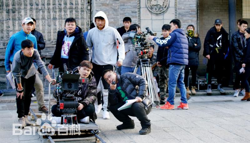 耿明吉图片生活照