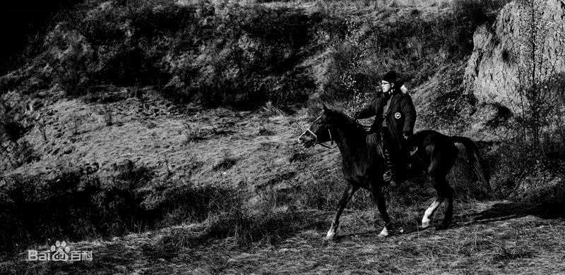 耿明吉图片生活照